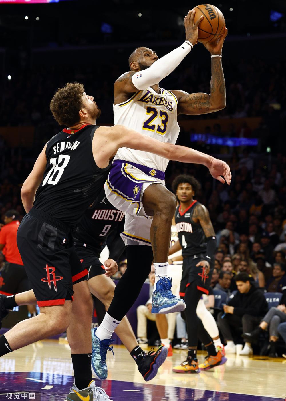 引入年轻球 引入年轻球